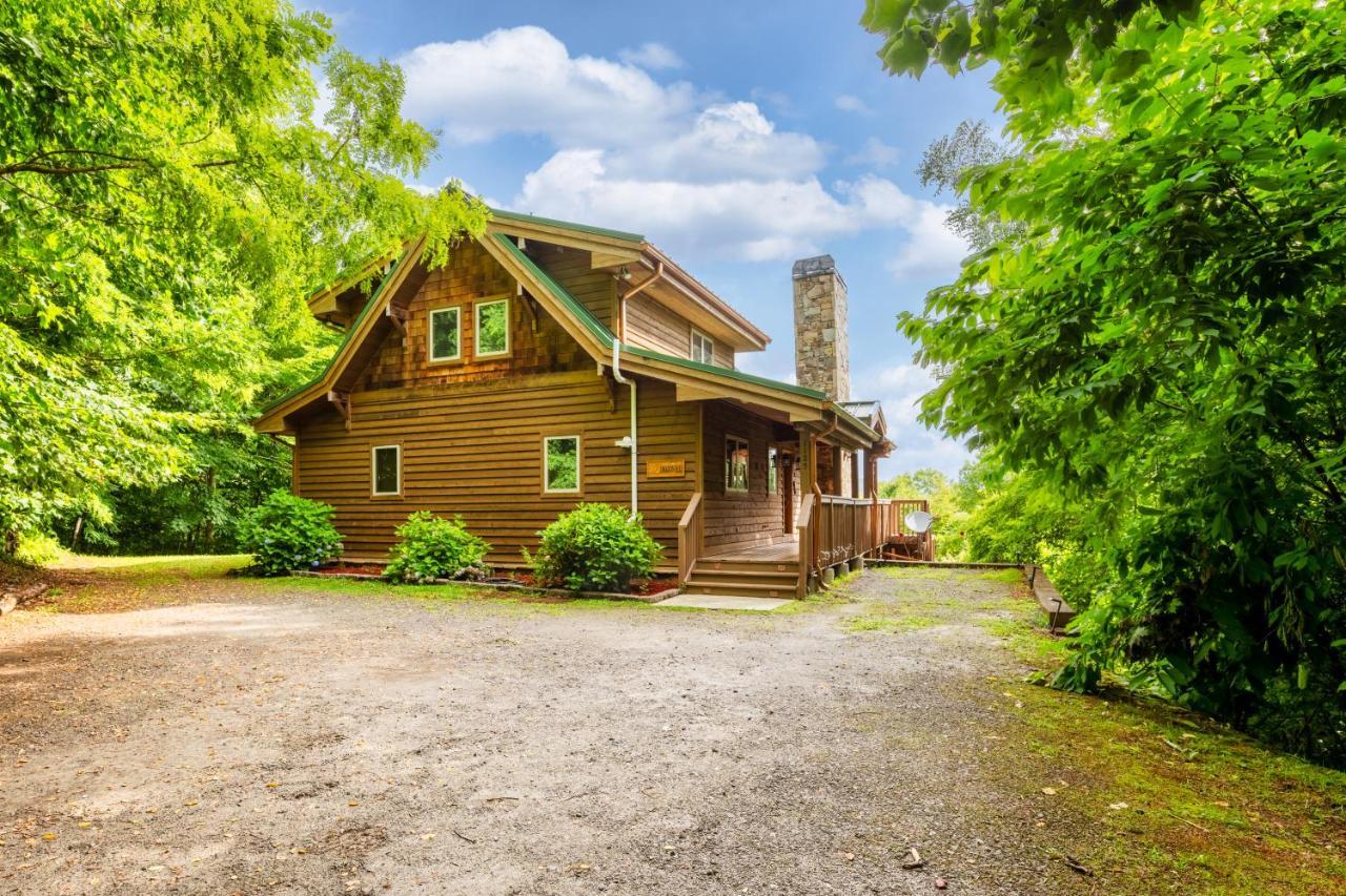 --Mountain Chalet Getaway With Breathtaking View Next To Tail Of Dragon-- Robbinsville Eksteriør billede